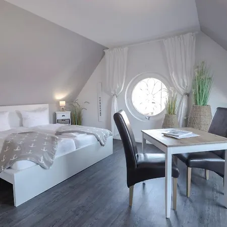 Gaestehaus Von Herzen لاونبورغ